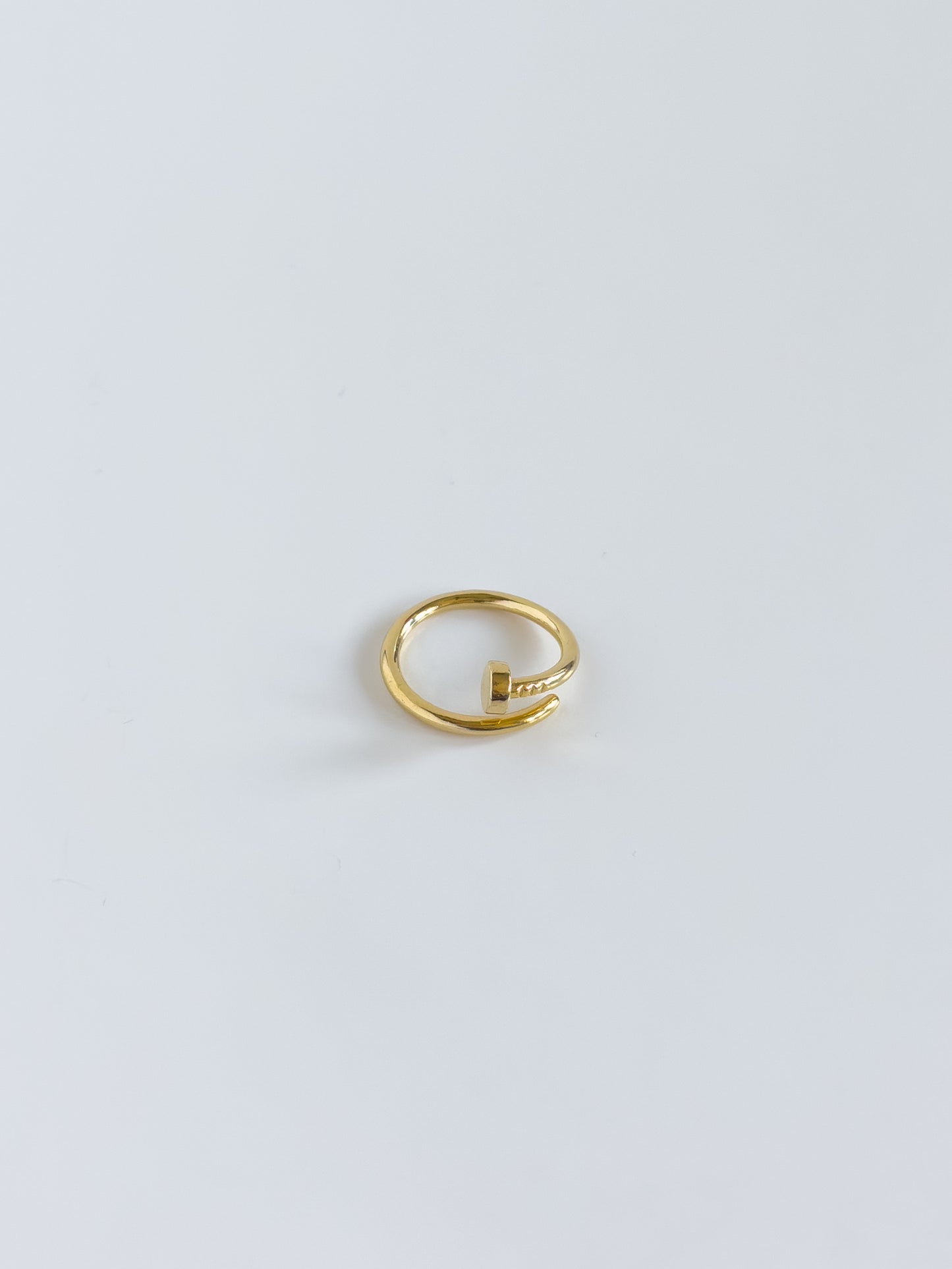 Nail Ring