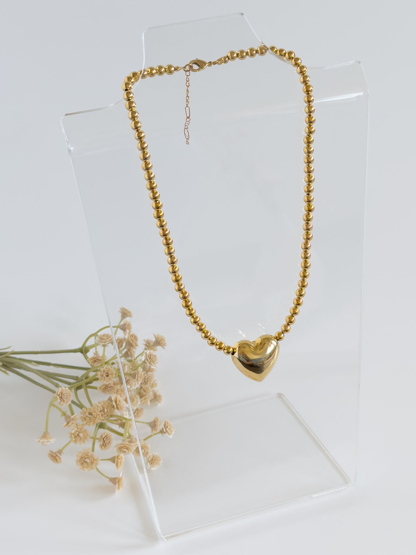 Clia Necklace