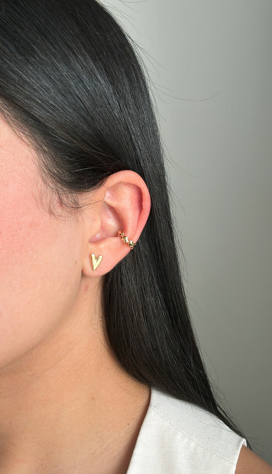 Mini Hearts Earcuff
