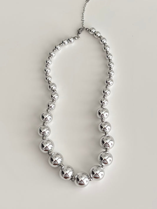 Bold Beads Necklace