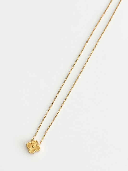 Single Flower Necklace