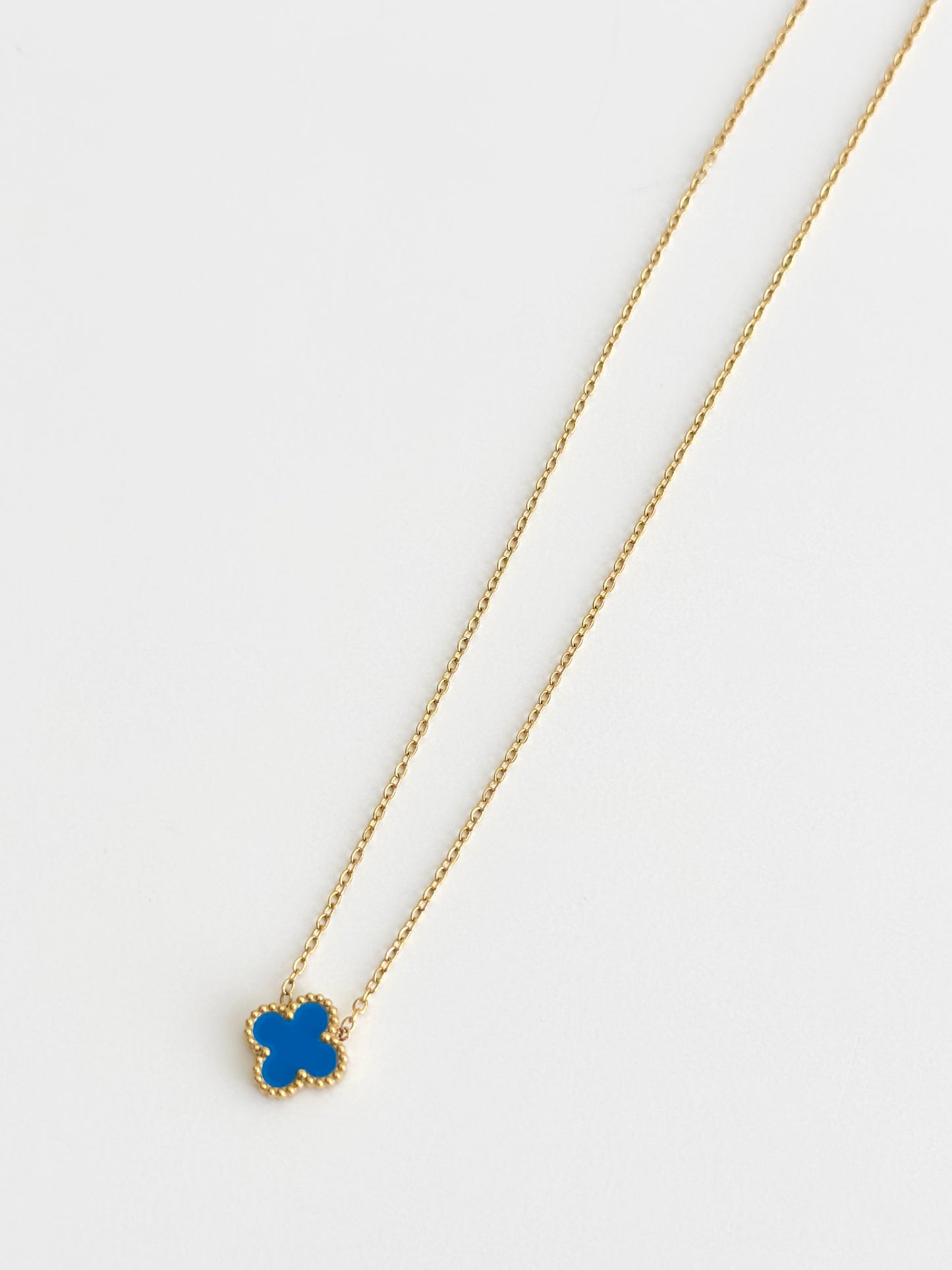 Single Flower Necklace