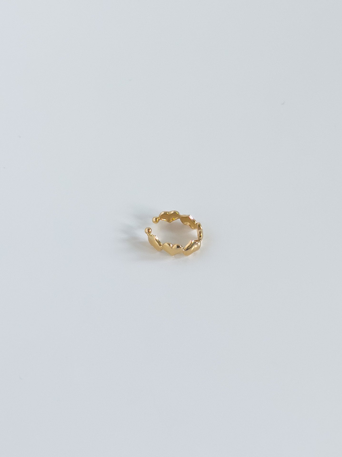 Mini Hearts Earcuff