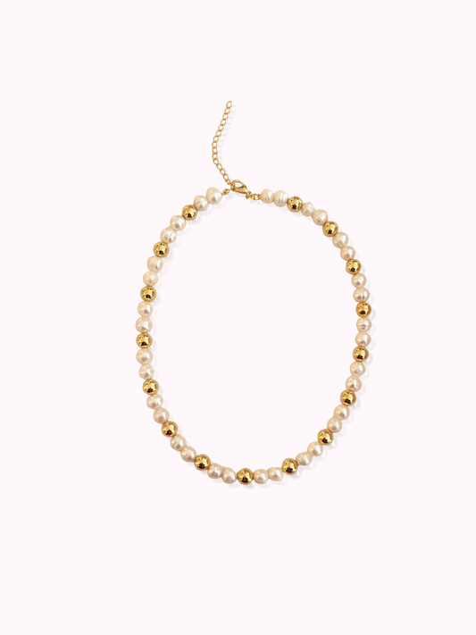 Pearl & Bead Necklace