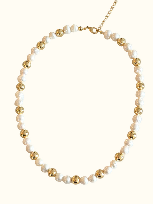 Pearl & Bead Necklace
